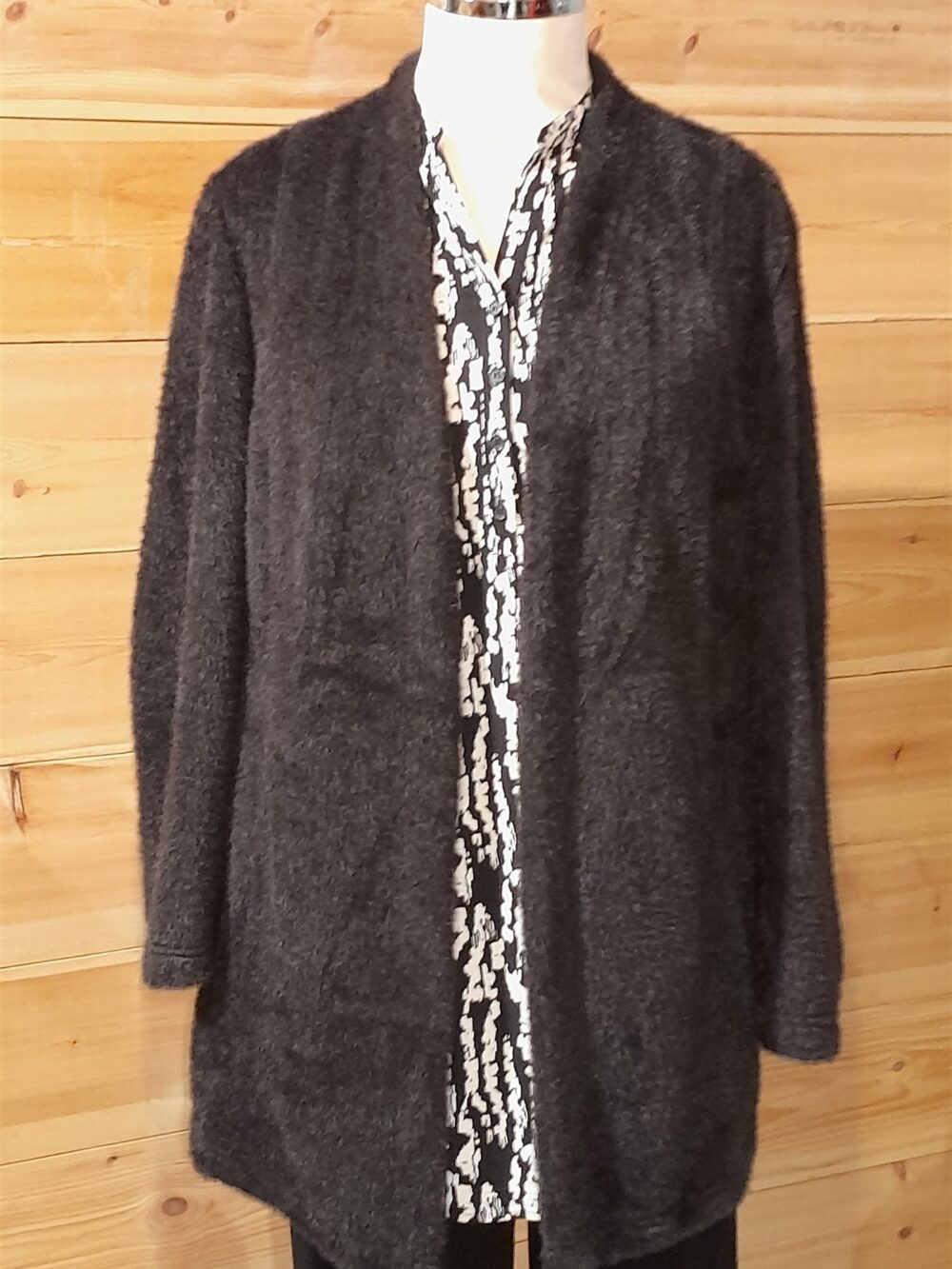 Kj Brand vest