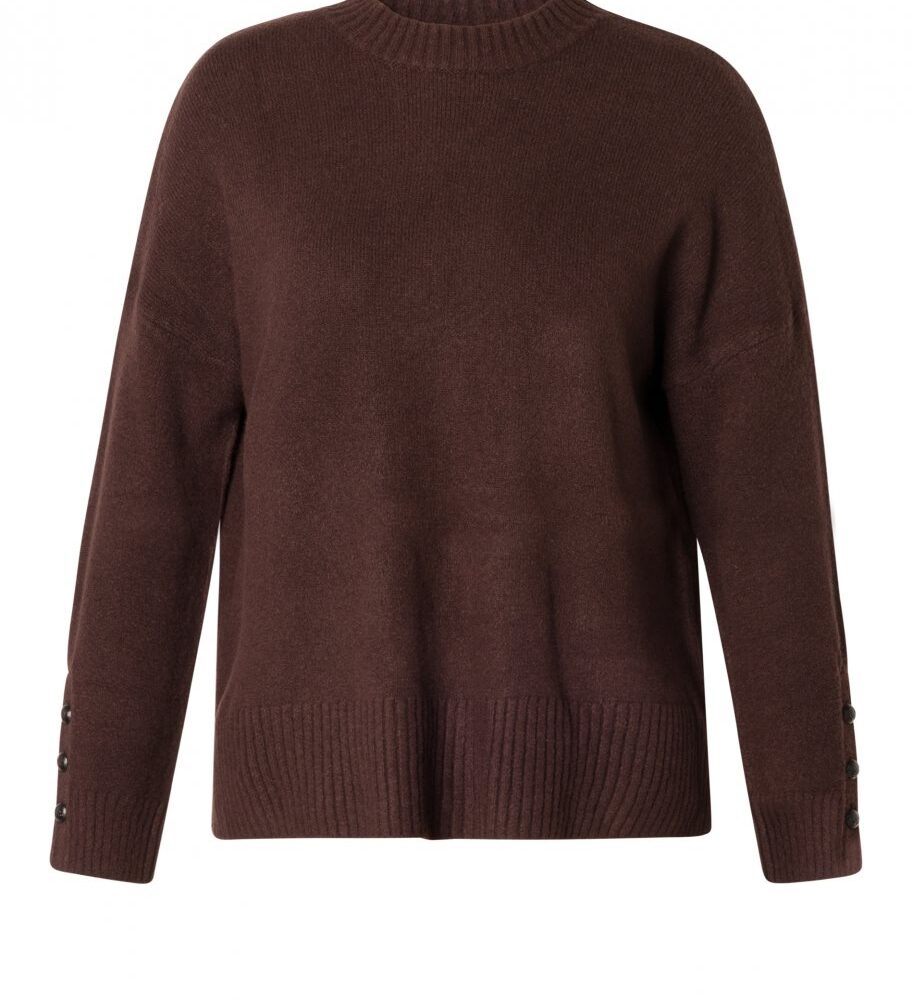 Yesta Romaisa A004088